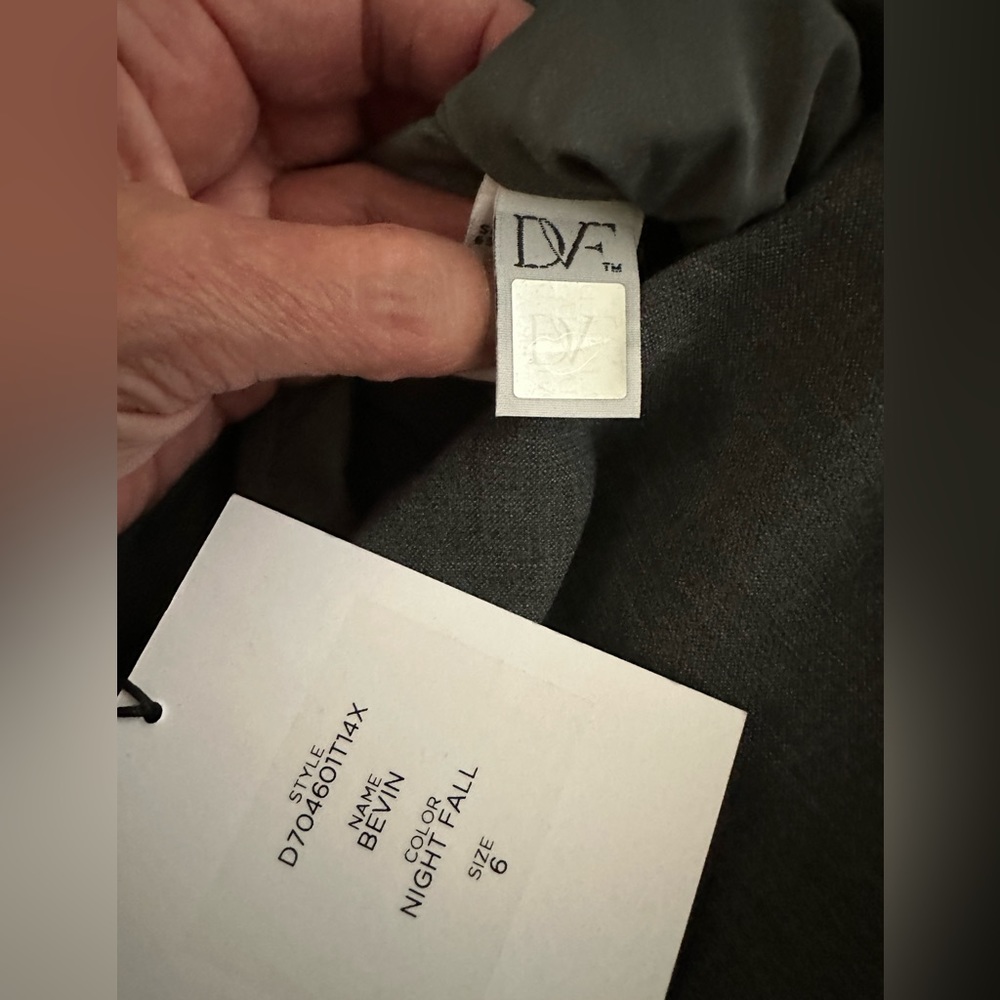 Diane Von Furstenberg NWT Bevin dress, size 6, colour is Night Fall (dark grey) - Picture 8 of 12
